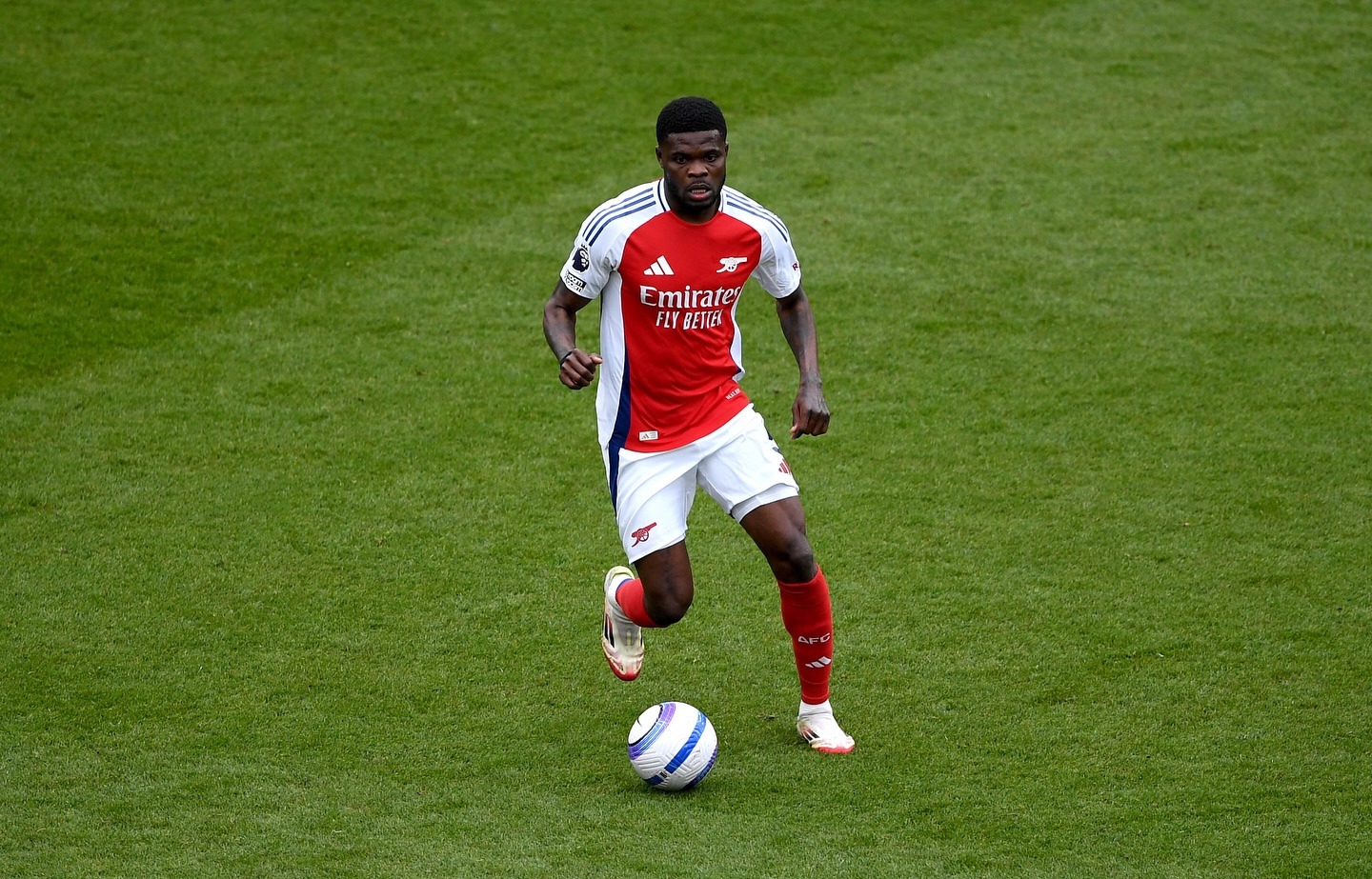thomas-partey-nears-arsenal-exit-after-contract-renewal-stalls Image