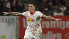 newcastle-open-talks-with-sesko-as-isak-eyes-exit Image