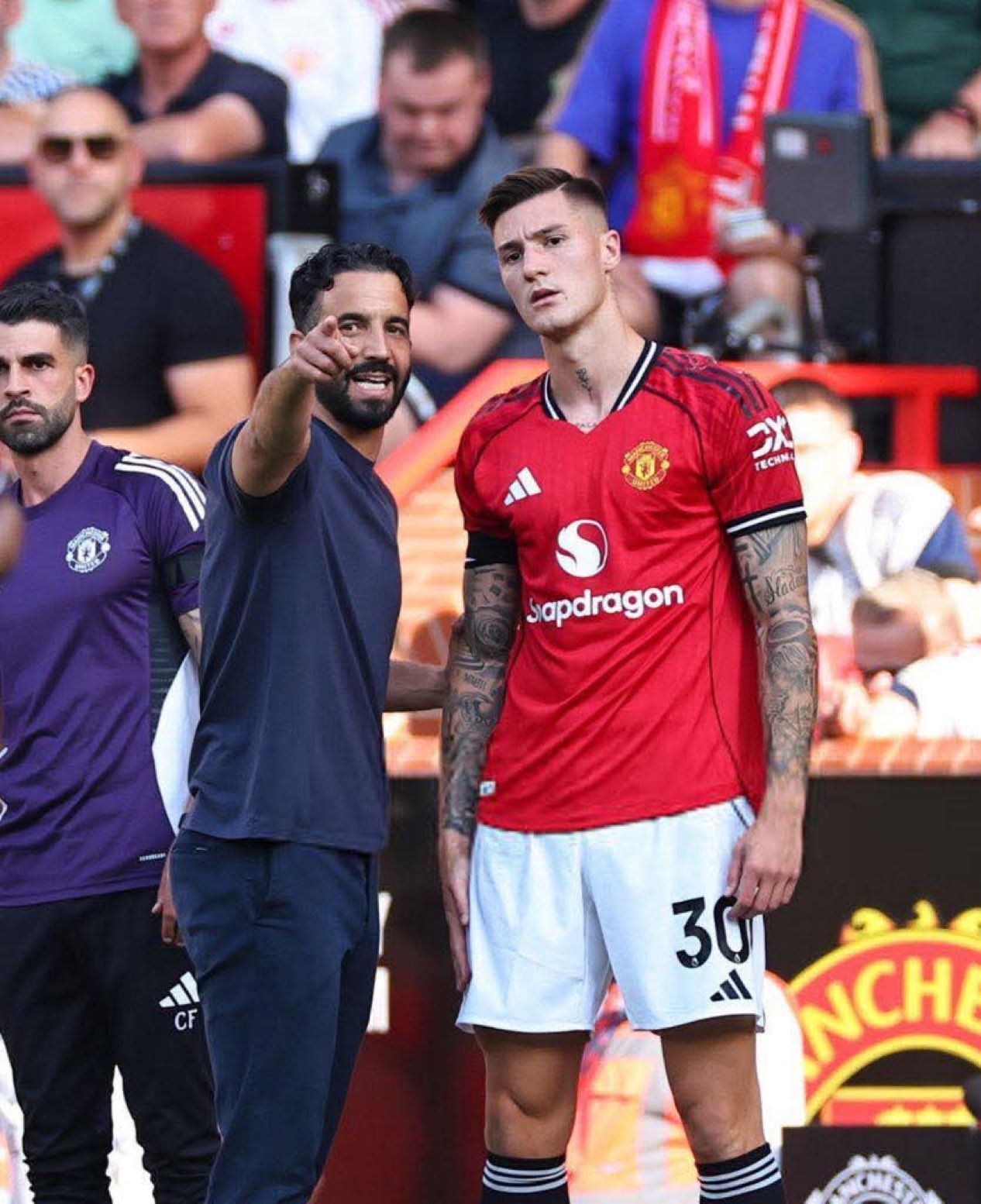 luis-saha-says-benjamin-sesko-will-struggle-due-to-weak-midfield Image