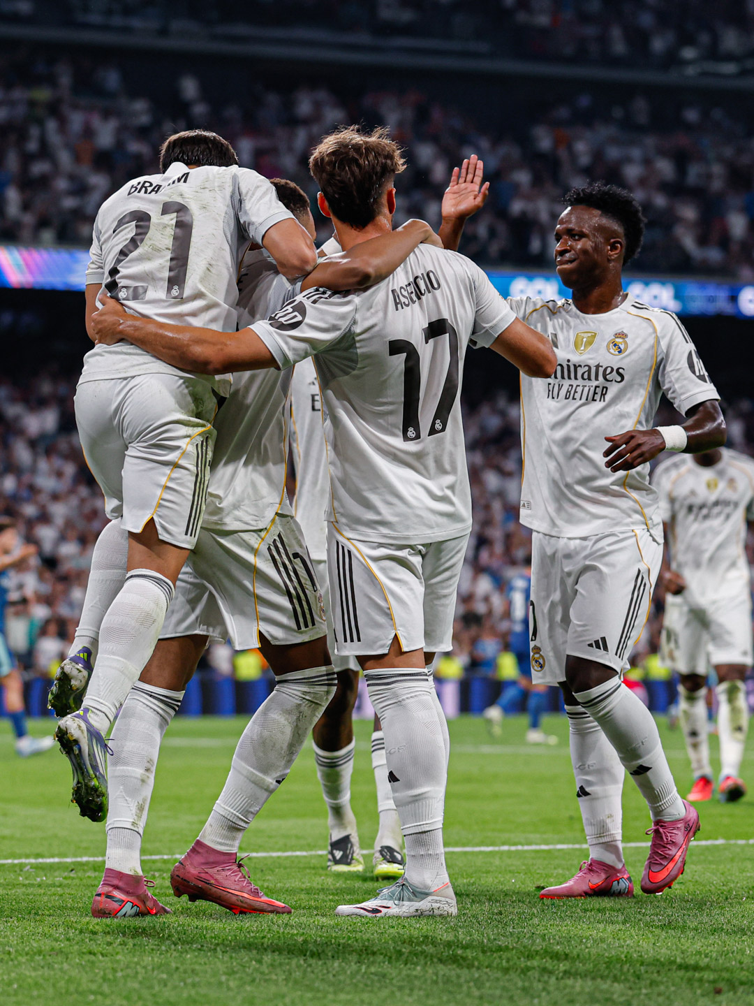 real-madrid-edge-marseille-in-champions-league-opener Image