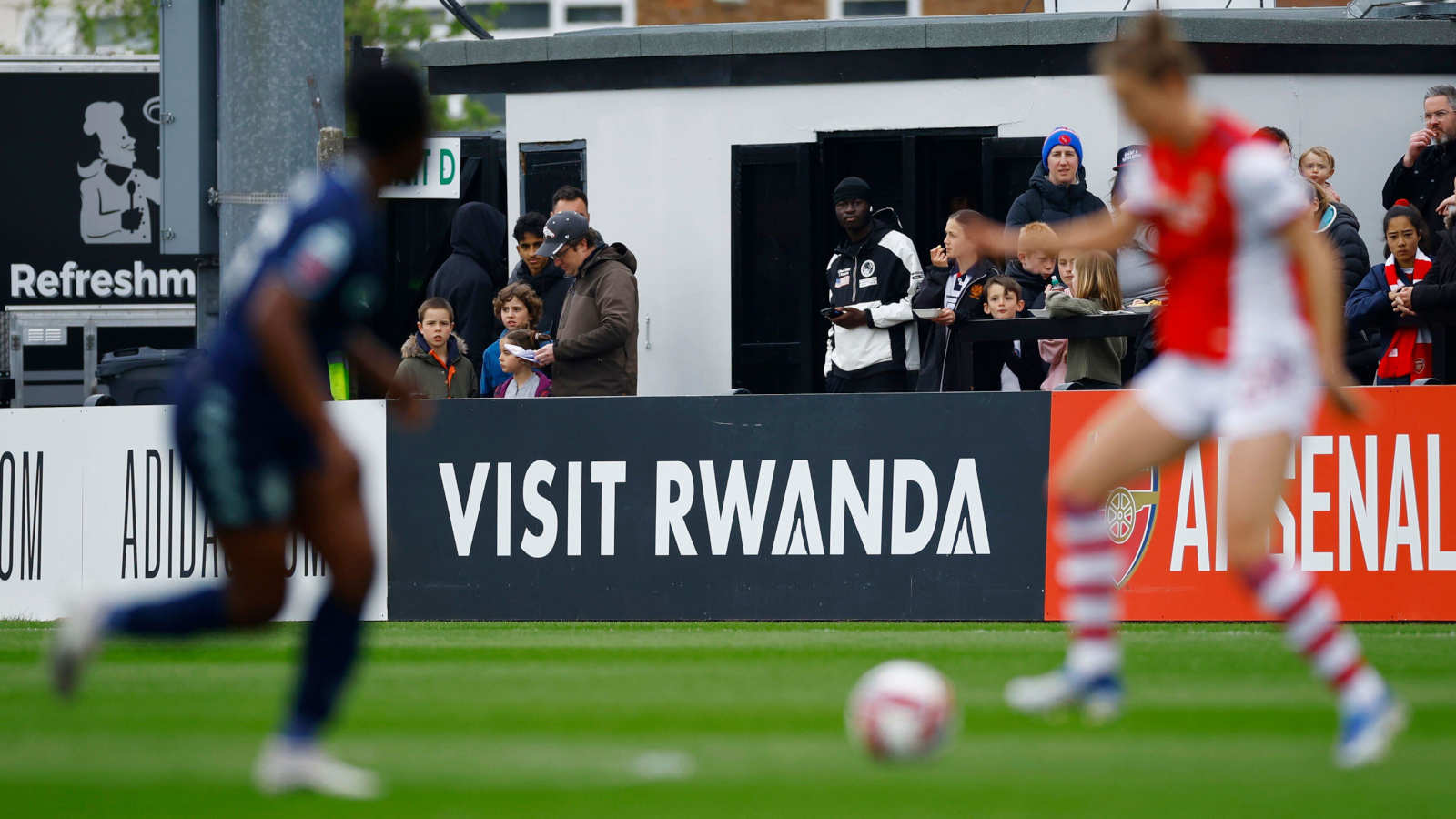 arsenal-in-talks-to-extend-visit-rwanda-sponsorship-amid-criticism Image