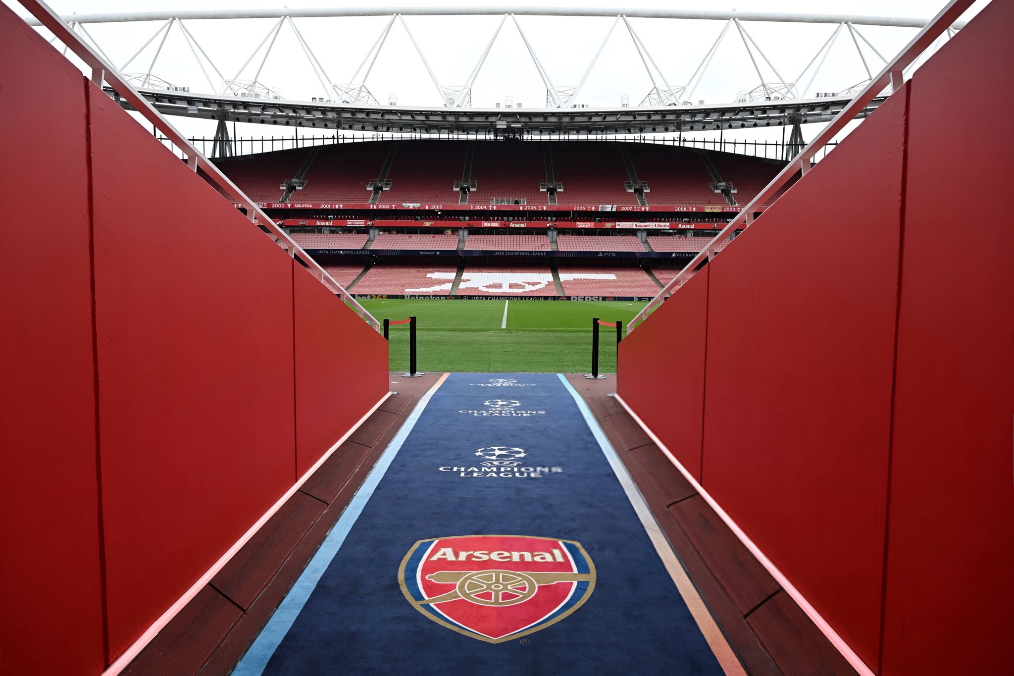 atletico-de-madrid-file-complaint-over-cold-showers-at-emirates Image