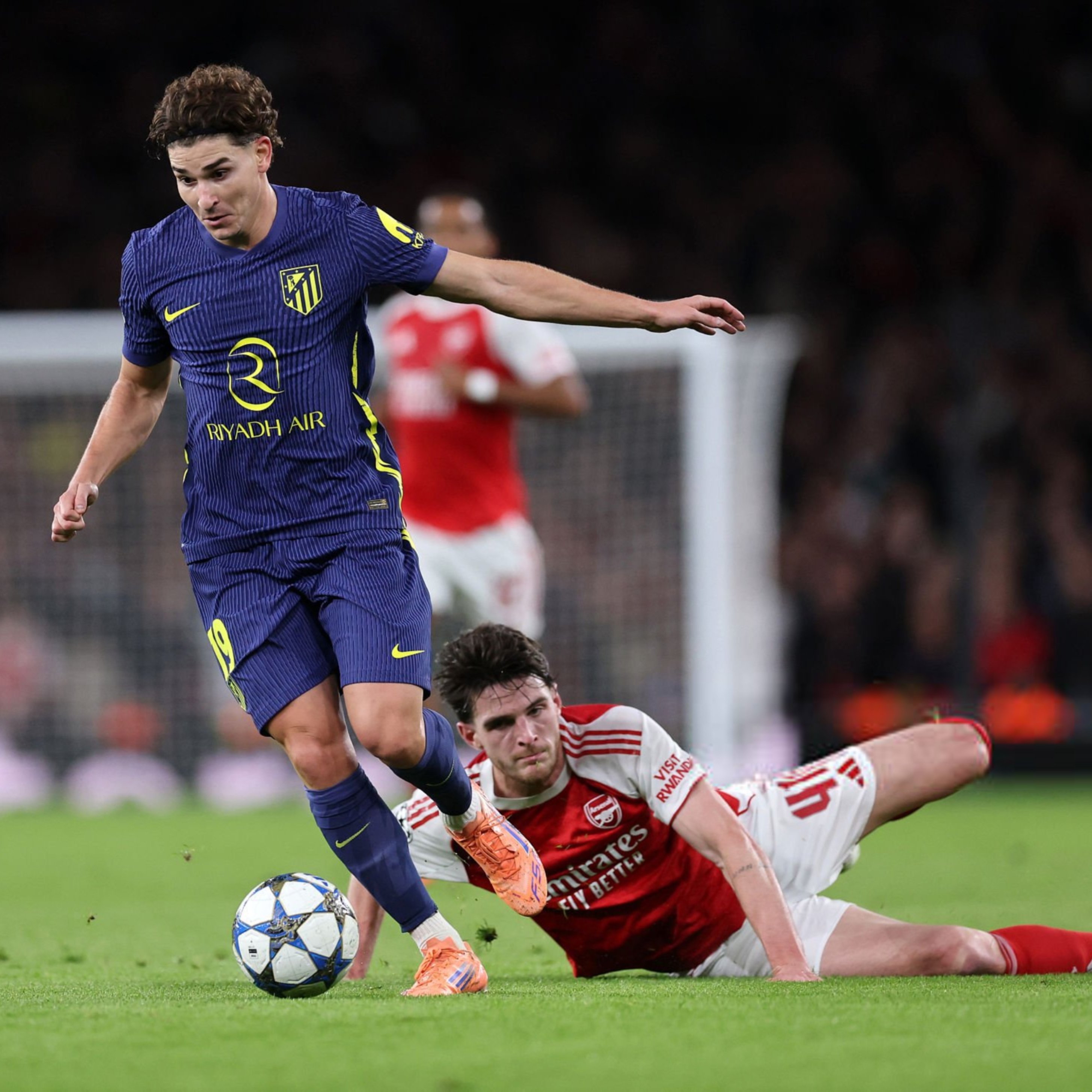julian-alvarez-linked-with-barcelona-move-amid-atletico-madrid-future-uncertainty Image