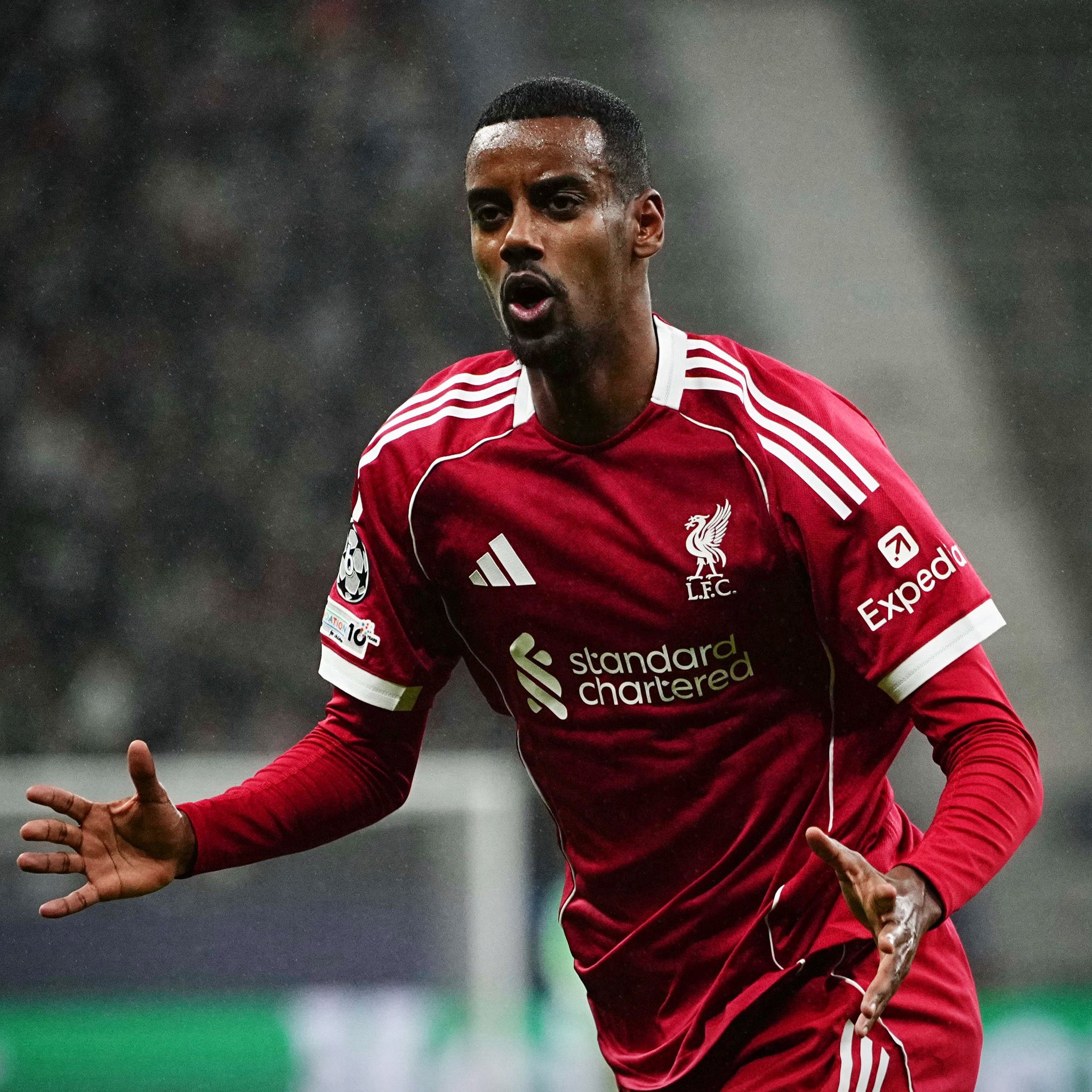 alexander-isak-injury-update-liverpool-boss-arne-slot-confirms-knock-is-not-serious Image