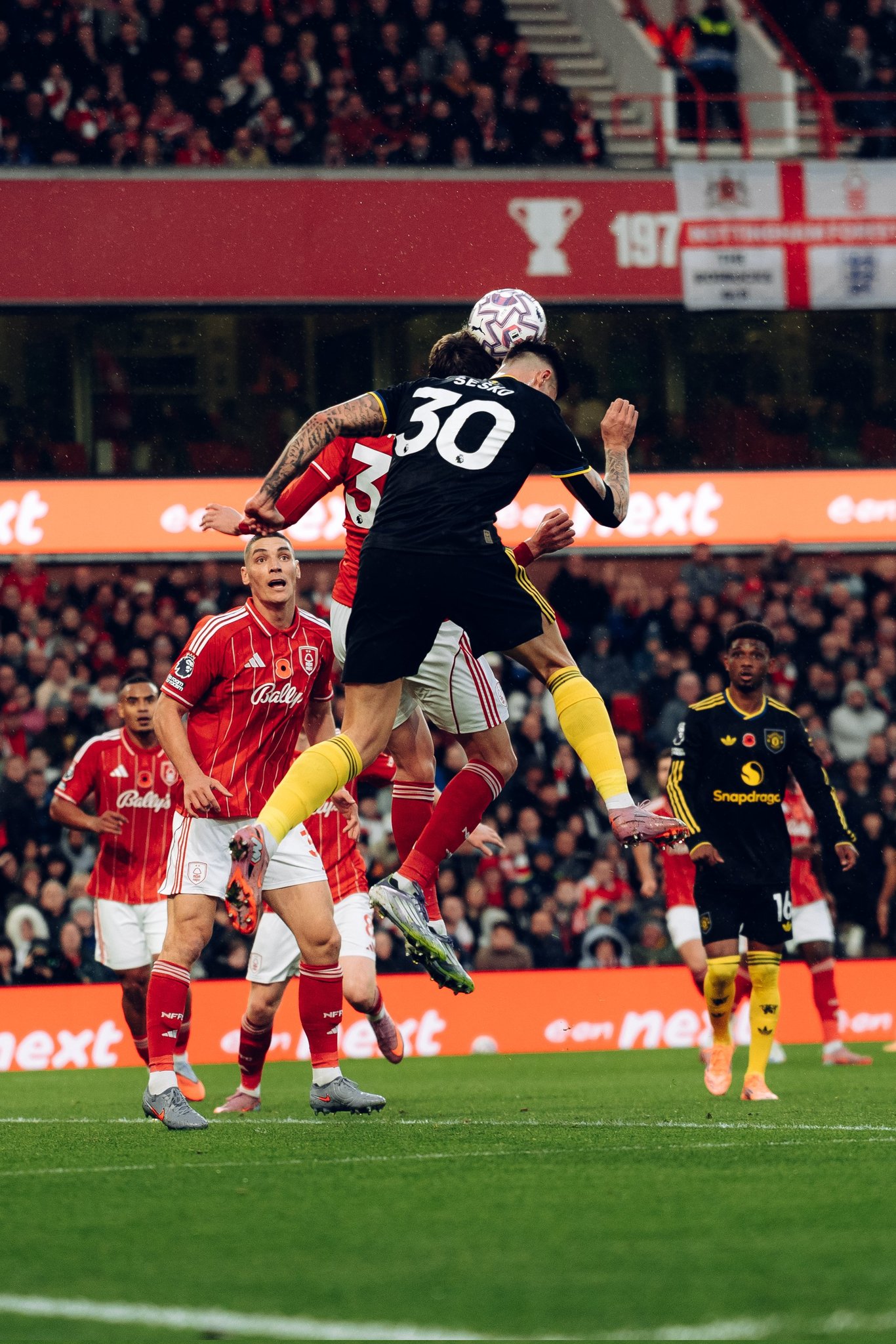 nottingham-forest-hold-manchester-united-to-a-2-2-draw Image