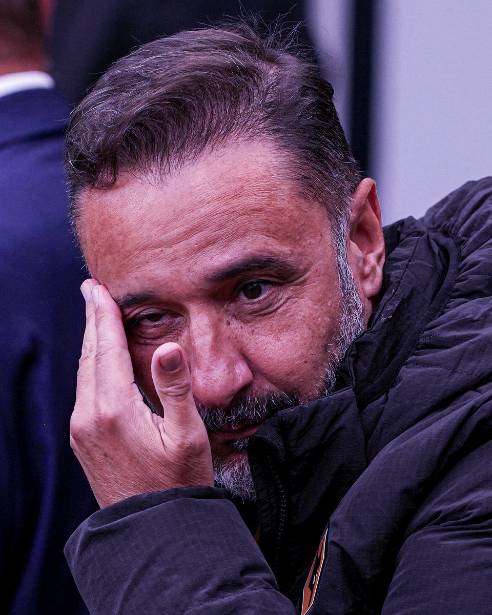 vitor-pereira-sacked-as-wolves-head-coach-after-winless-premier-league-start Image