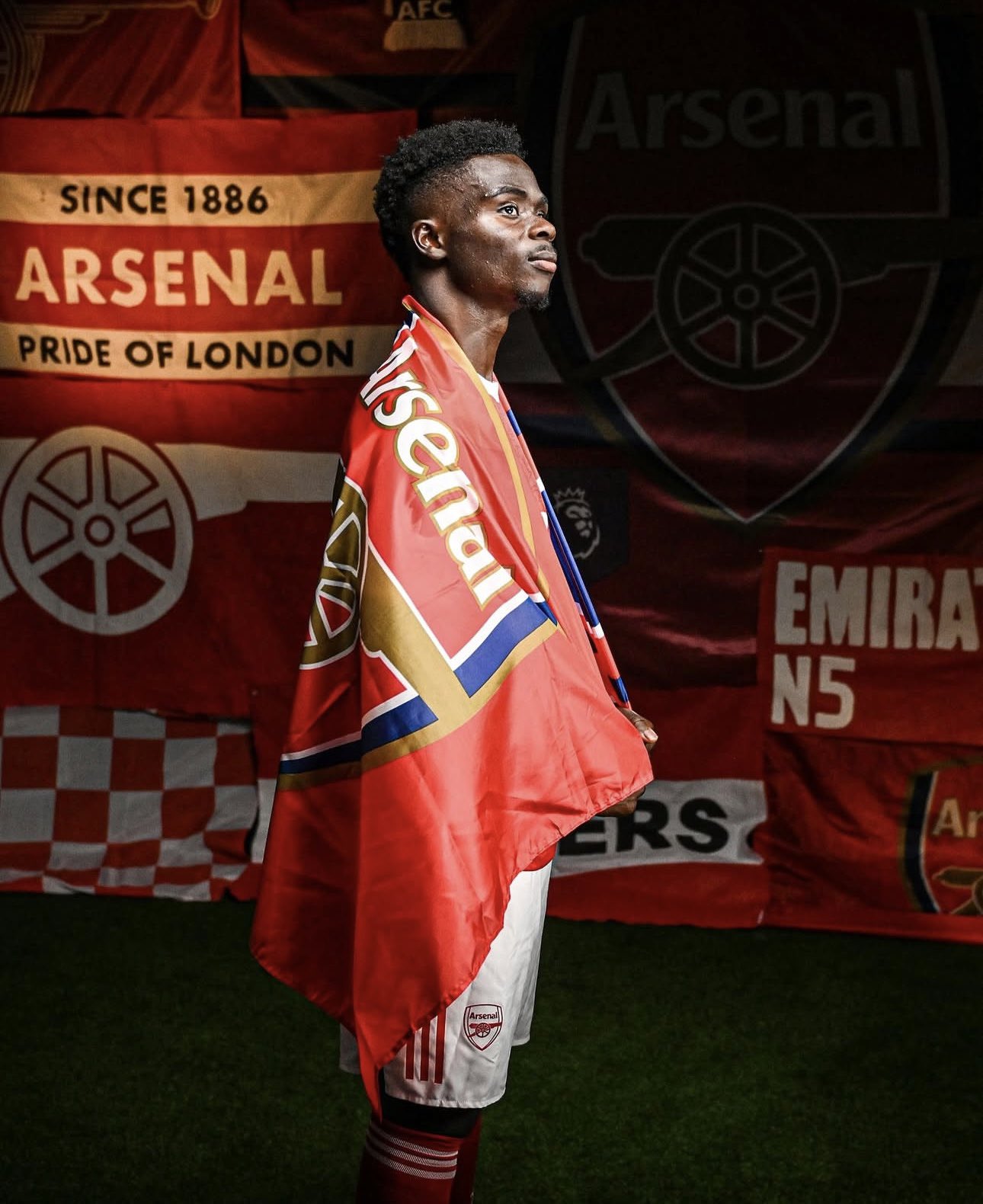 bukayo-saka-agrees-in-principle-to-long-term-arsenal-deal-until-2030 Image
