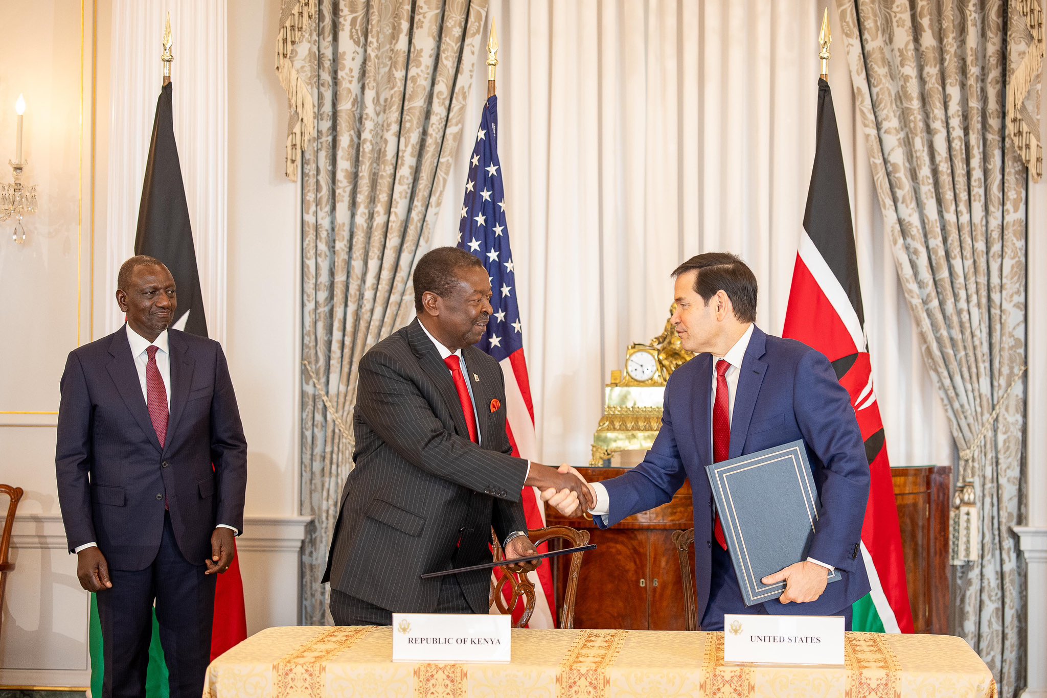 us-kenya-sign-sh3238-billion-health-aid-deal Image