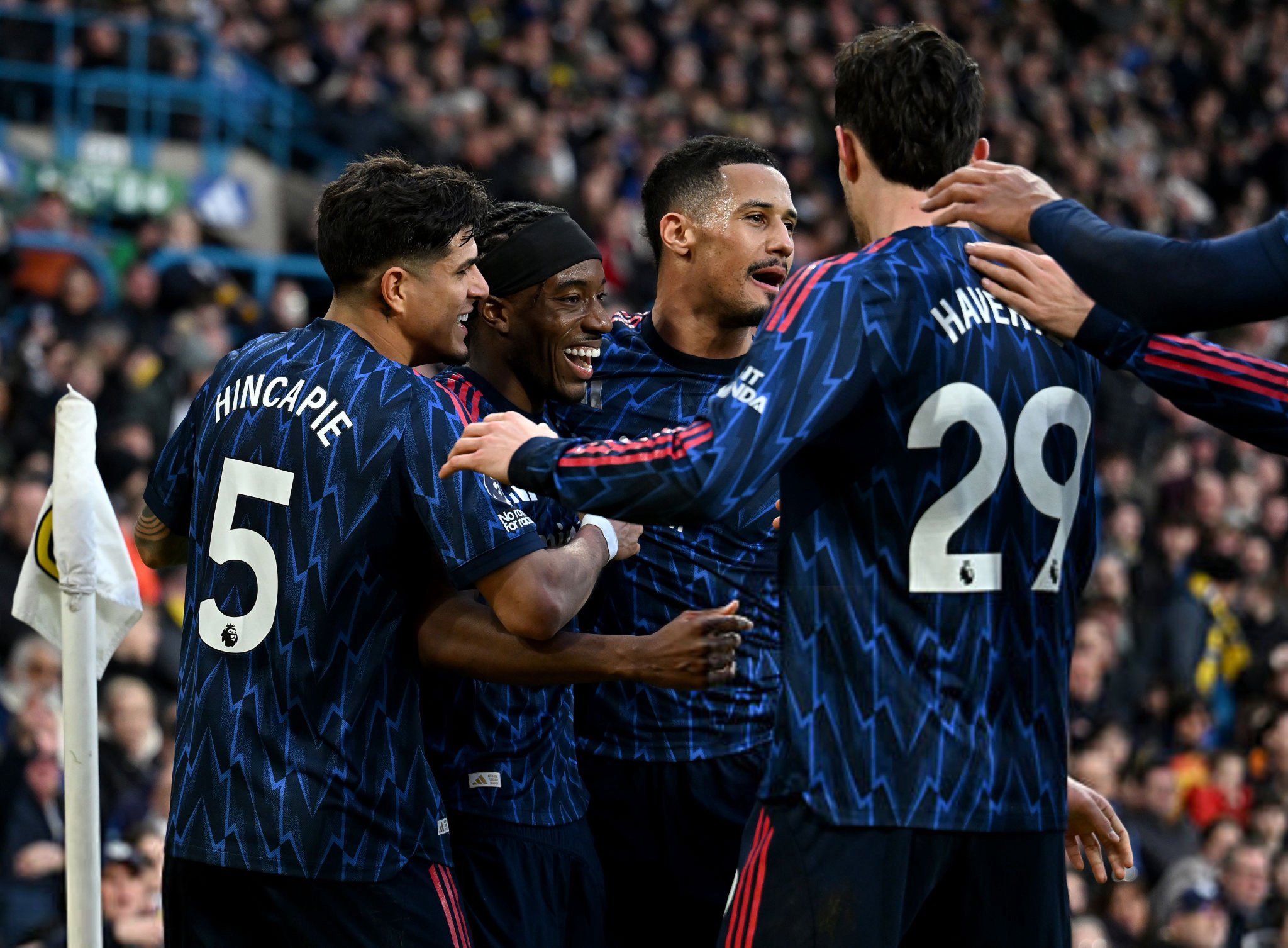 arsenal-cruise-past-leeds-to-extend-lead-at-the-top Image