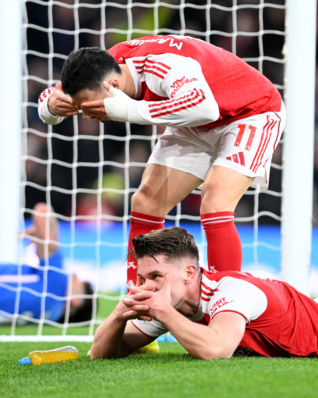 arsenal-extend-premier-league-lead-with-3-0-win-over-sunderland Image