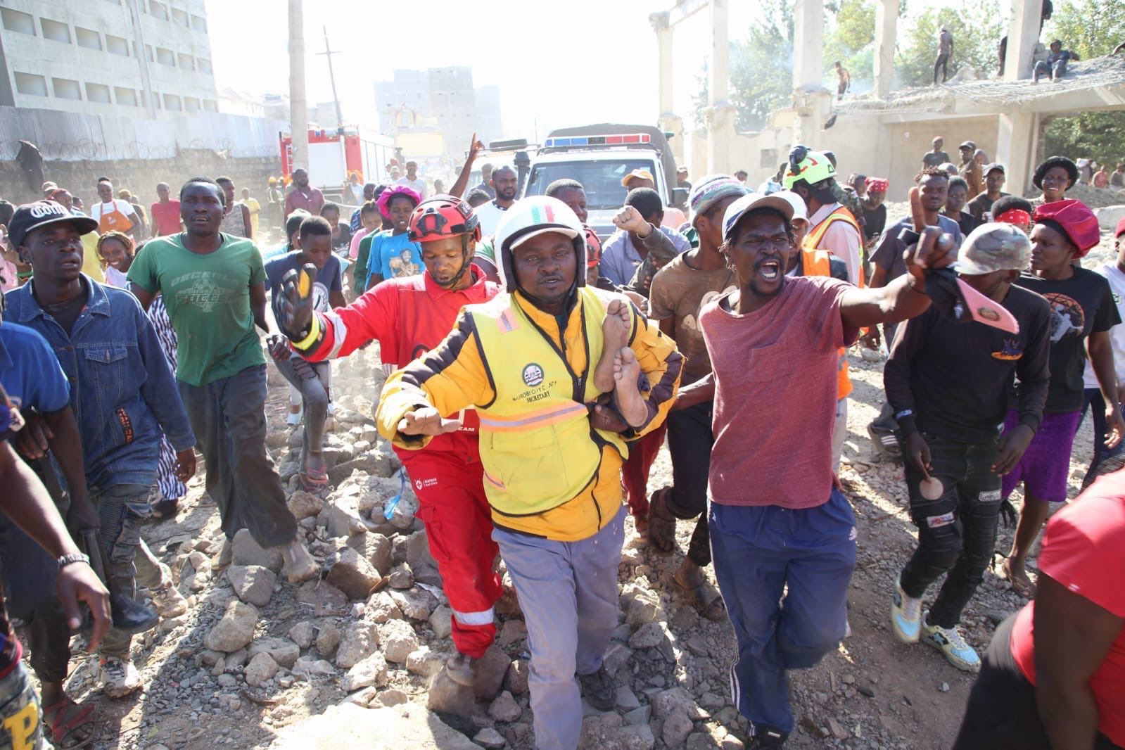 four-dead-four-rescued-in-shauri-moyo-building-collapse Image