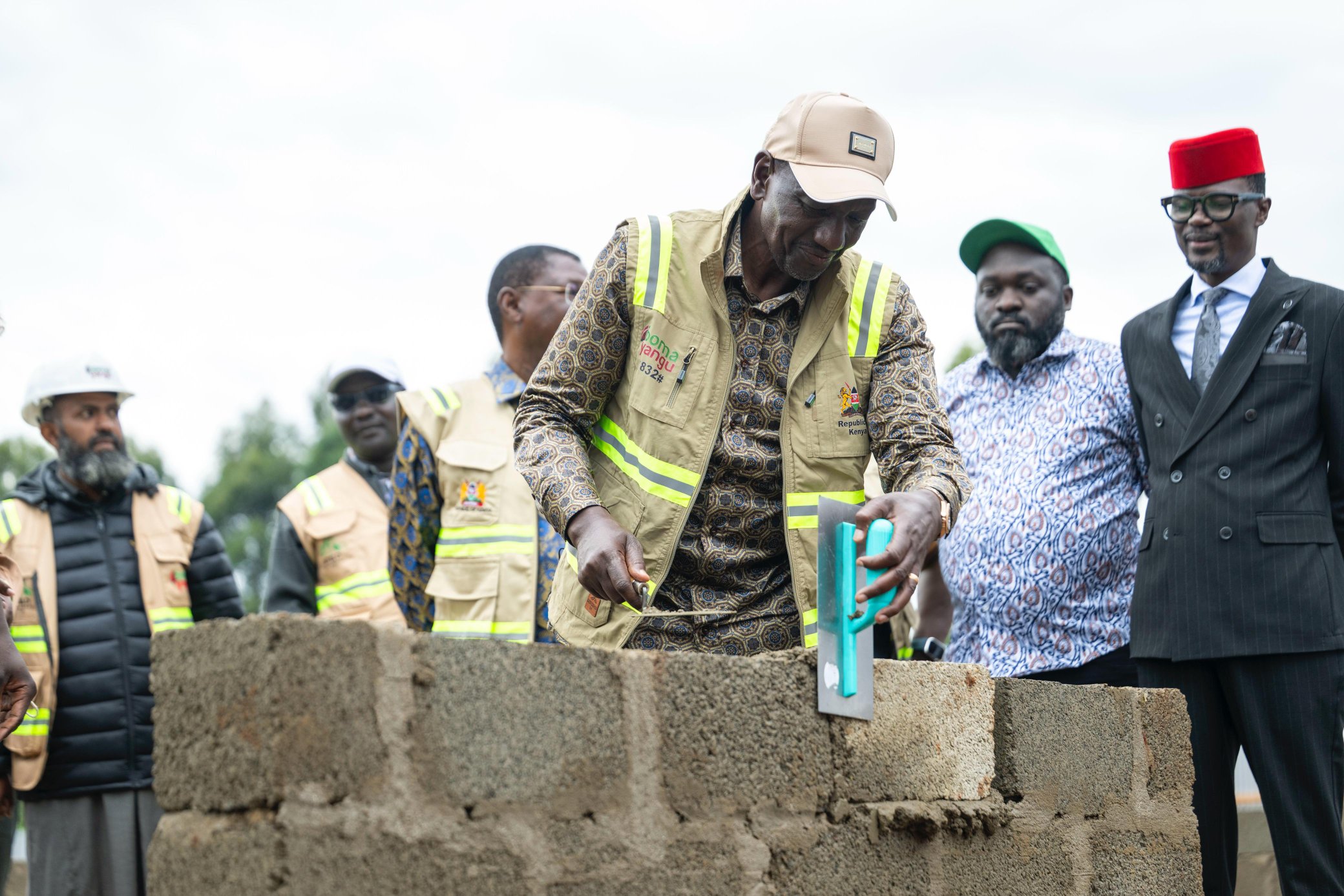 ruto-hits-opposition-as-he-unveils-key-road-project-in-busia Image