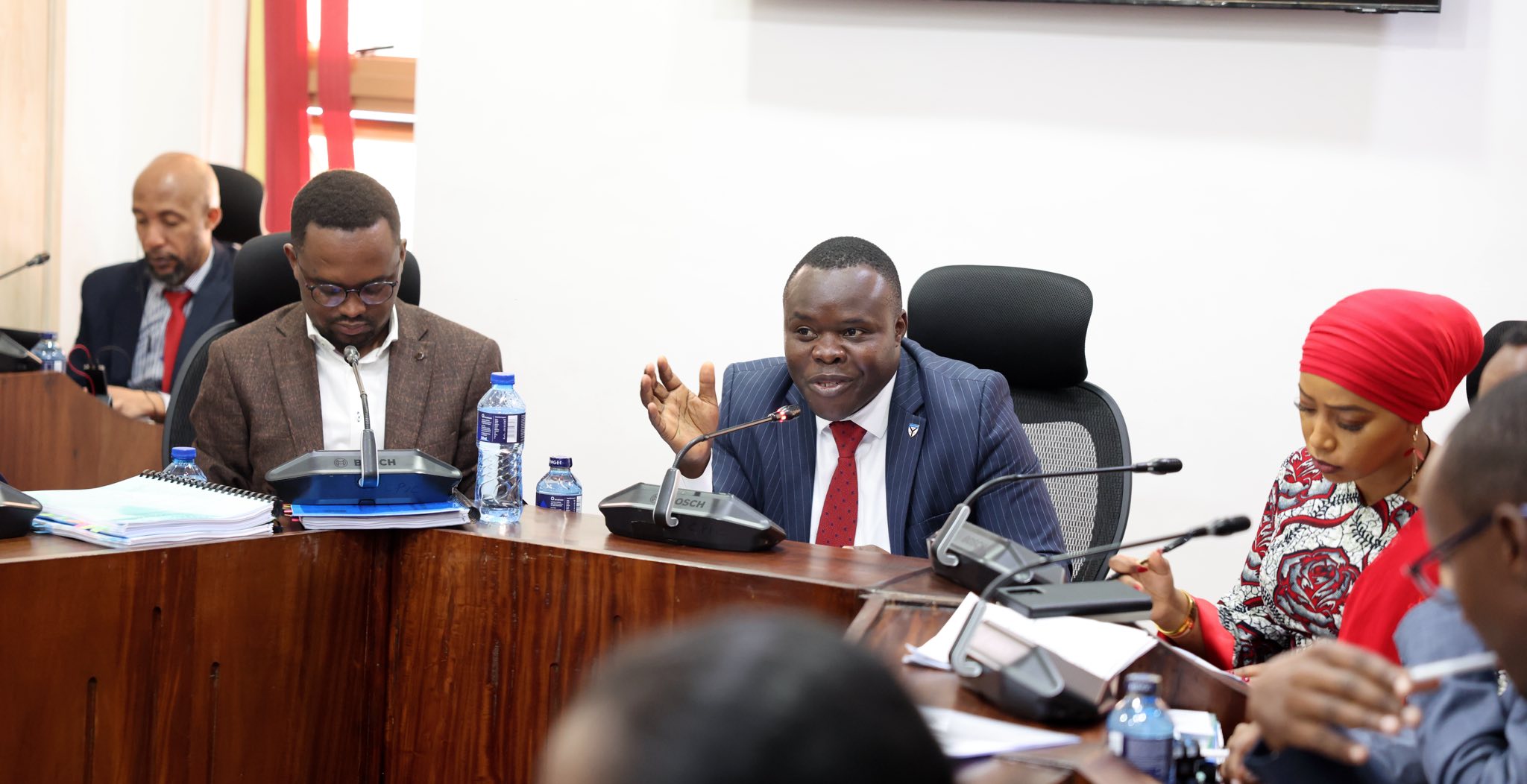 police-lay-siege-to-samburu-governor-lati-lelelit-residences-amid-arrest-efforts Image