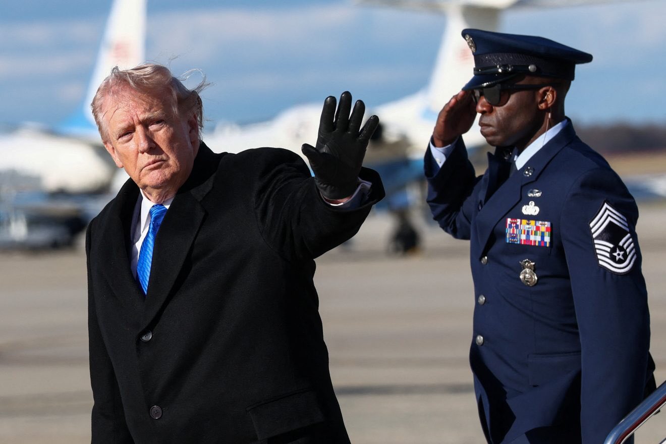 trump-agrees-to-two-week-suspension-of-iran-bombing-amid-strait-of-hormuz-deal Image