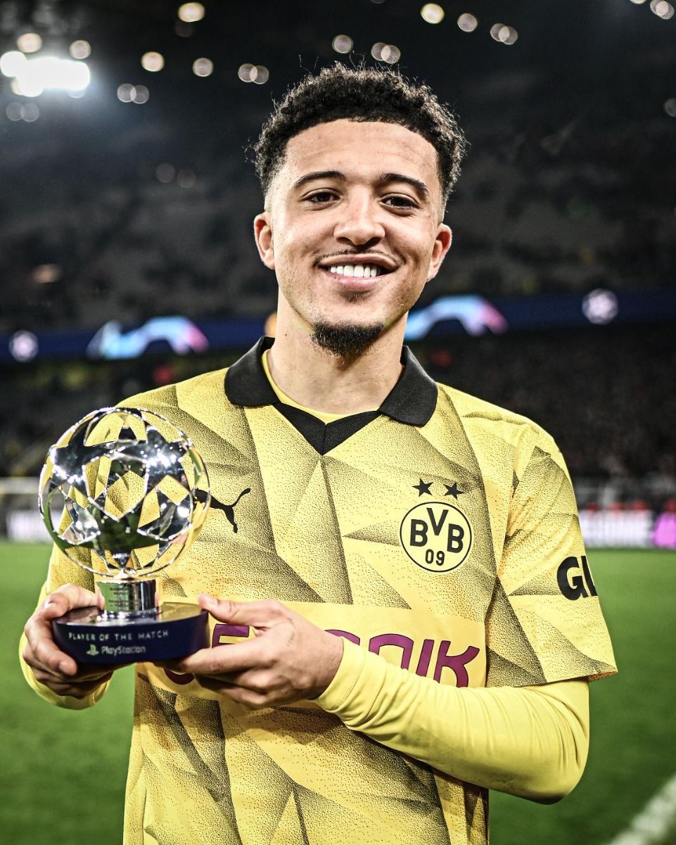 dortmund-consider-move-for-sancho-as-contract-situation-nears-deadline Image