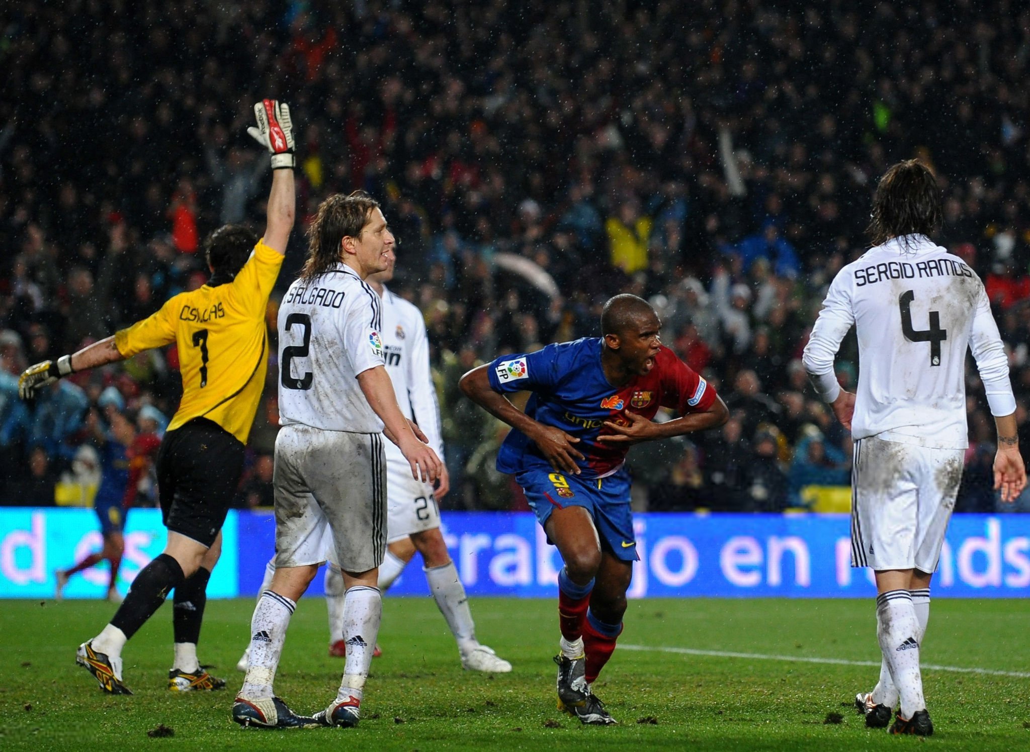 madrids-guard-of-honor-decision-adds-fuel-to-fierce-spanish-rivalry Image