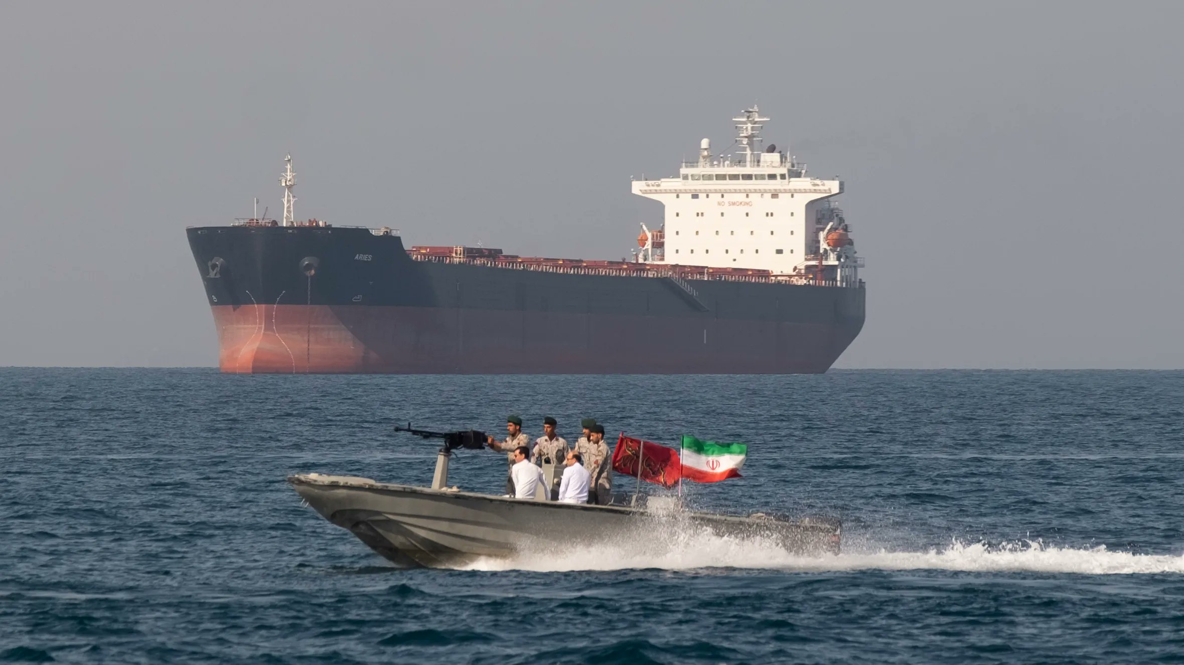 iran-reimposes-strait-of-hormuz-restrictions-amid-escalating-us-blockade-standoff Image