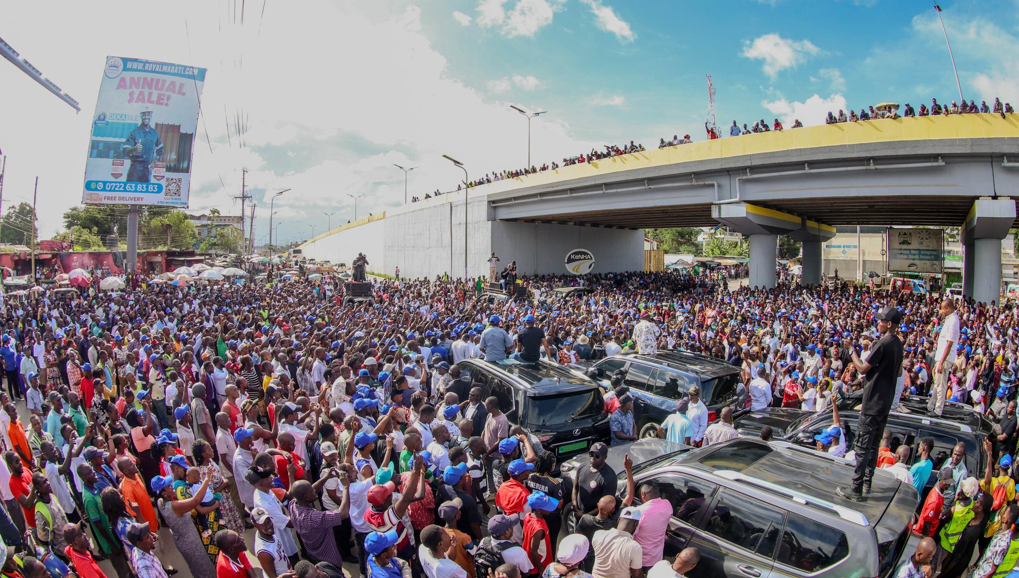 opposition-leaders-challenge-government-over-mega-projects-and-missing-contracts-in-coastal-tour Image