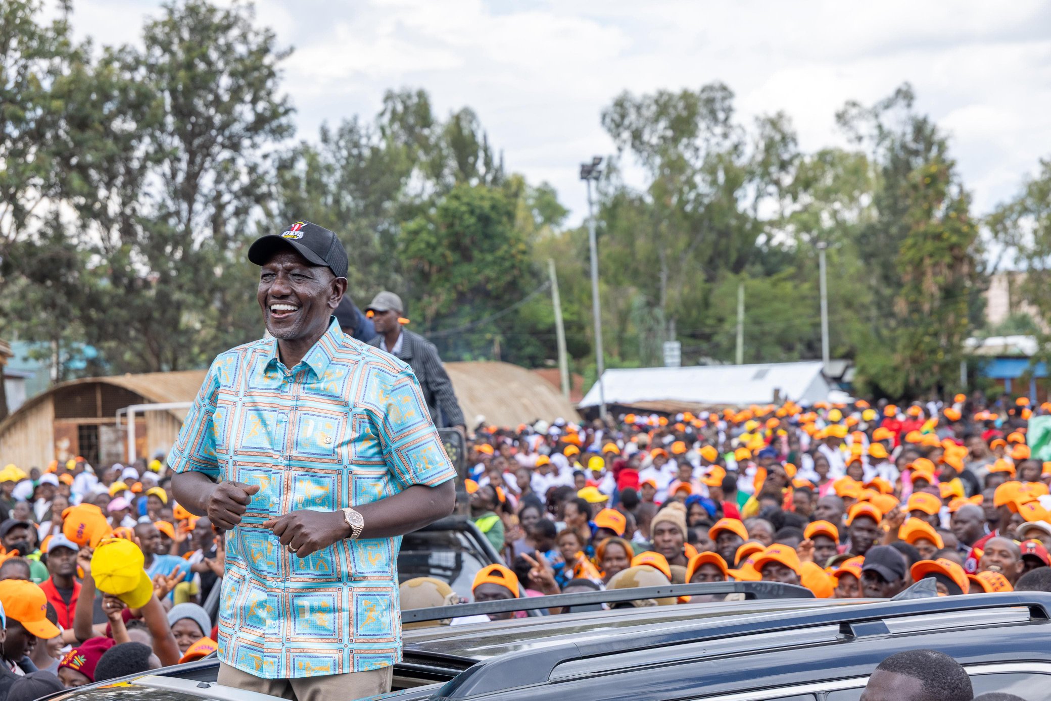 ruto-rallies-unity-unveils-ksh80-billion-nairobi-transformation-plan-during-kibra-and-langata-tour Image