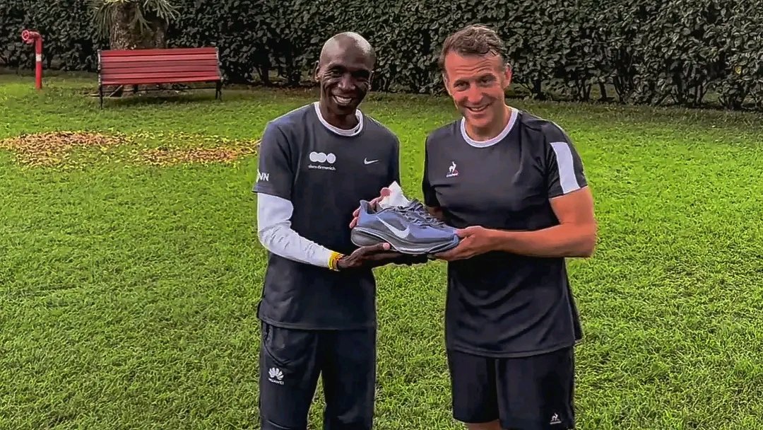 macron-turns-nairobi-jog-into-a-charming-diplomatic-moment-interacts-with-state-house-pupils-alongside-kipchoge Image