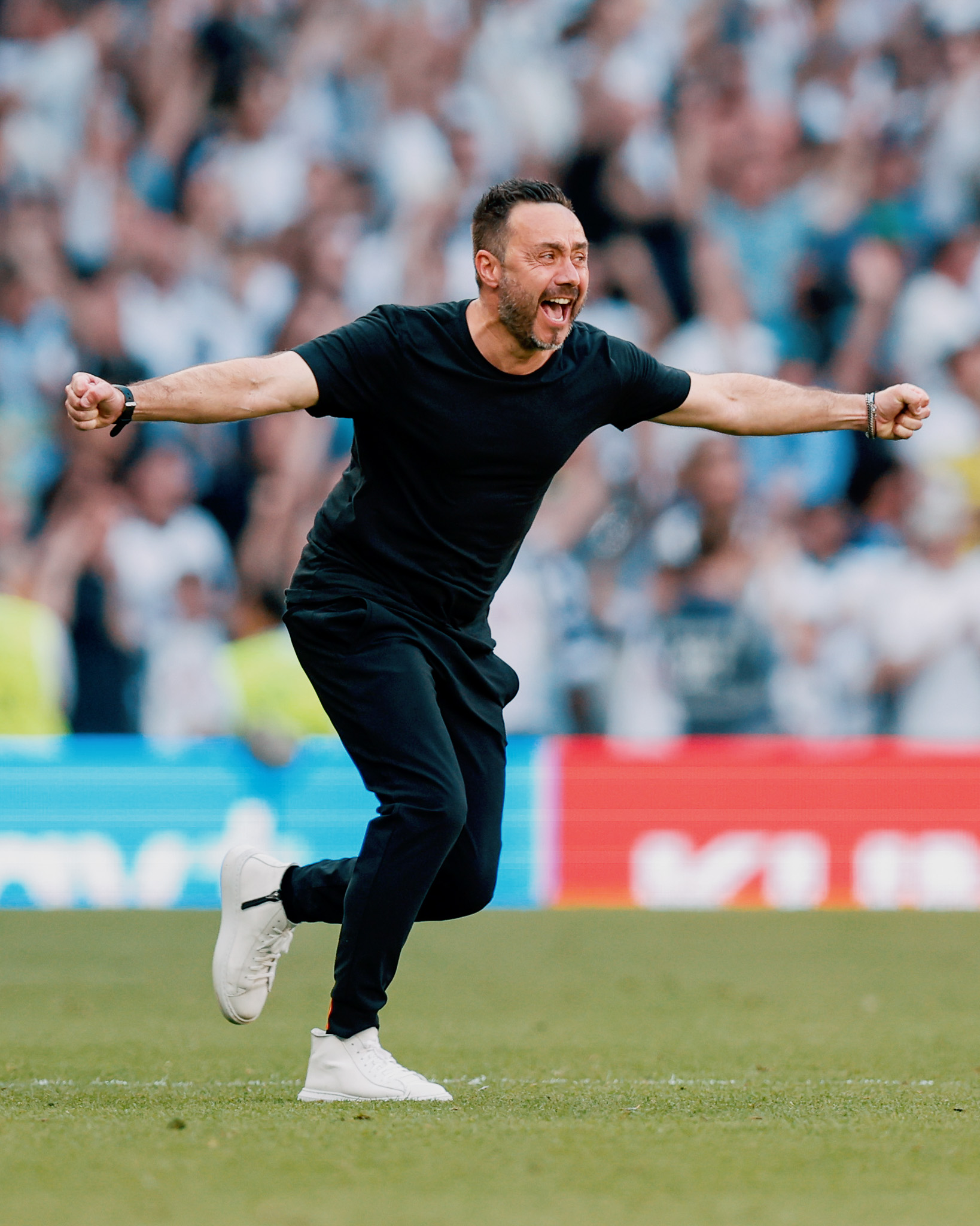 tottenham-survive-relegation-scare-with-narrow-1-0-win-over-everton Image