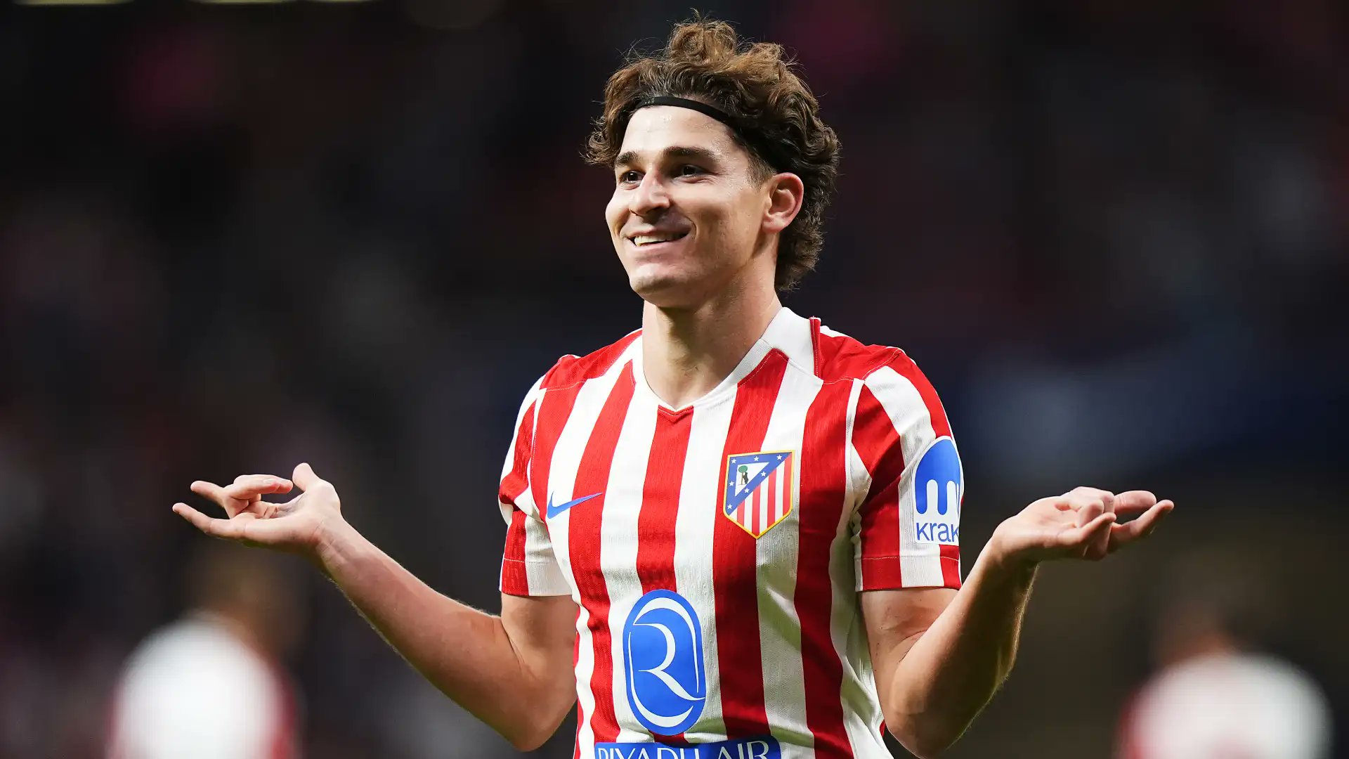 barcelona-line-up-eur135m-move-for-julian-alvarez-as-atletico-stand-firm Image
