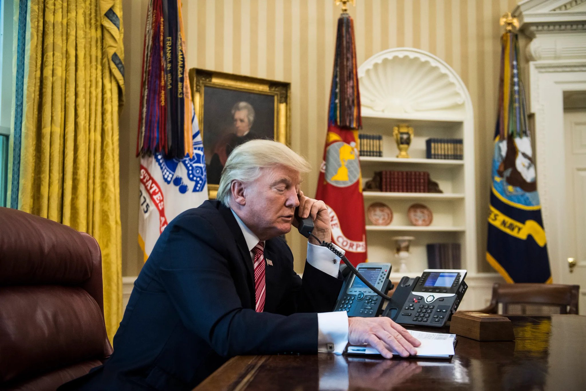 trump-and-netanyahu-hold-high-stakes-call-as-hezbollah-signals-readiness-for-full-ceasefire Image
