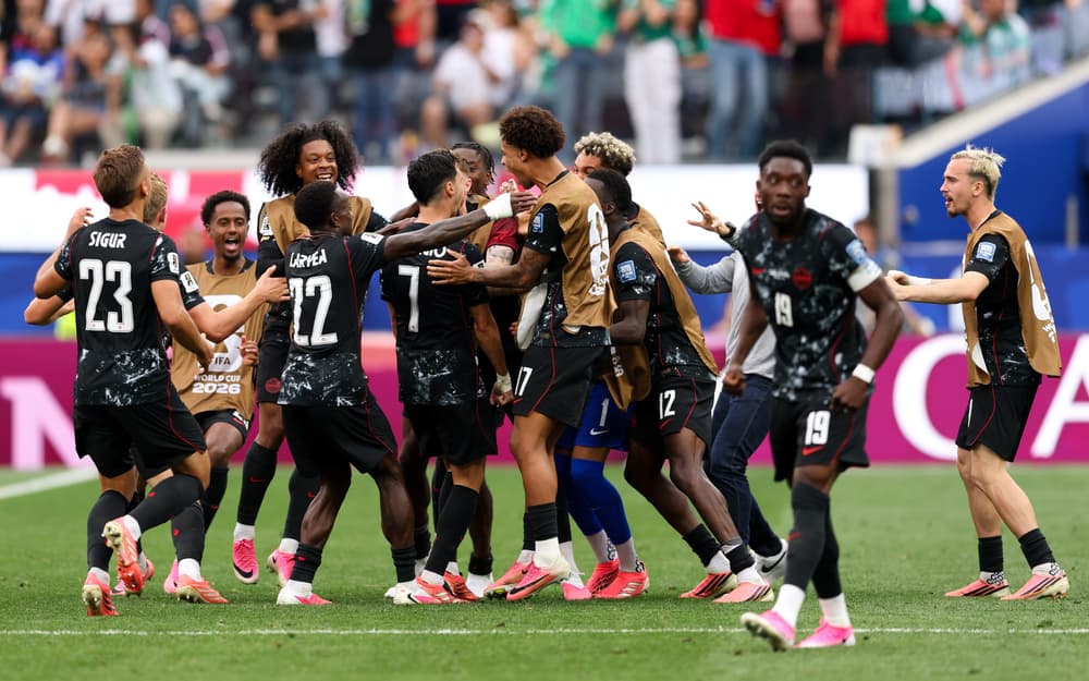 heartbreak-for-south-africa-as-eustaquio-late-winner-sends-canada-to-round-of-16 Image