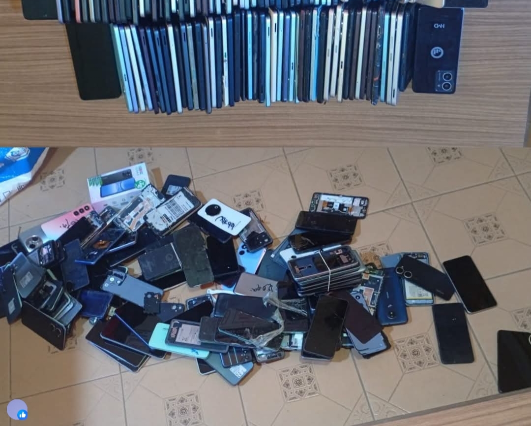 dci-recovers-200-suspected-stolen-mobile-phones-in-kasarani Image