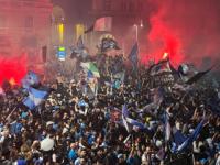one-dead-200-hurt-in-naples-during-title-party Image